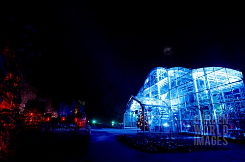 RHS_WISLEY_GLASSHOUSE_LIT_UP_IN_THE_LIGHT_TRAIL_EVENT