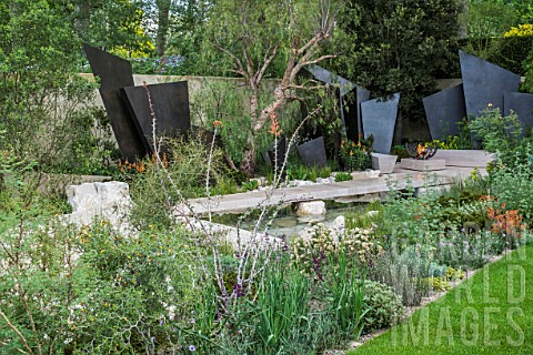 CHELSEA_2016_THE_TELEGRAPH_GARDEN__DESIGNED_BY_ANDY_STURGEON