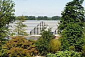 THE BICENTENARY GLASSHOUSE IN MAY 2007 PRIOR TO OPENING TO THE PUBLIC IN JUNE 2007: RHS WISLEY