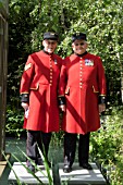 TWO CHELSEA PENSIONERS ON THE HARTLEY BOTANIC GARDEN DESIGNED BY CATHERINE MACDONALD